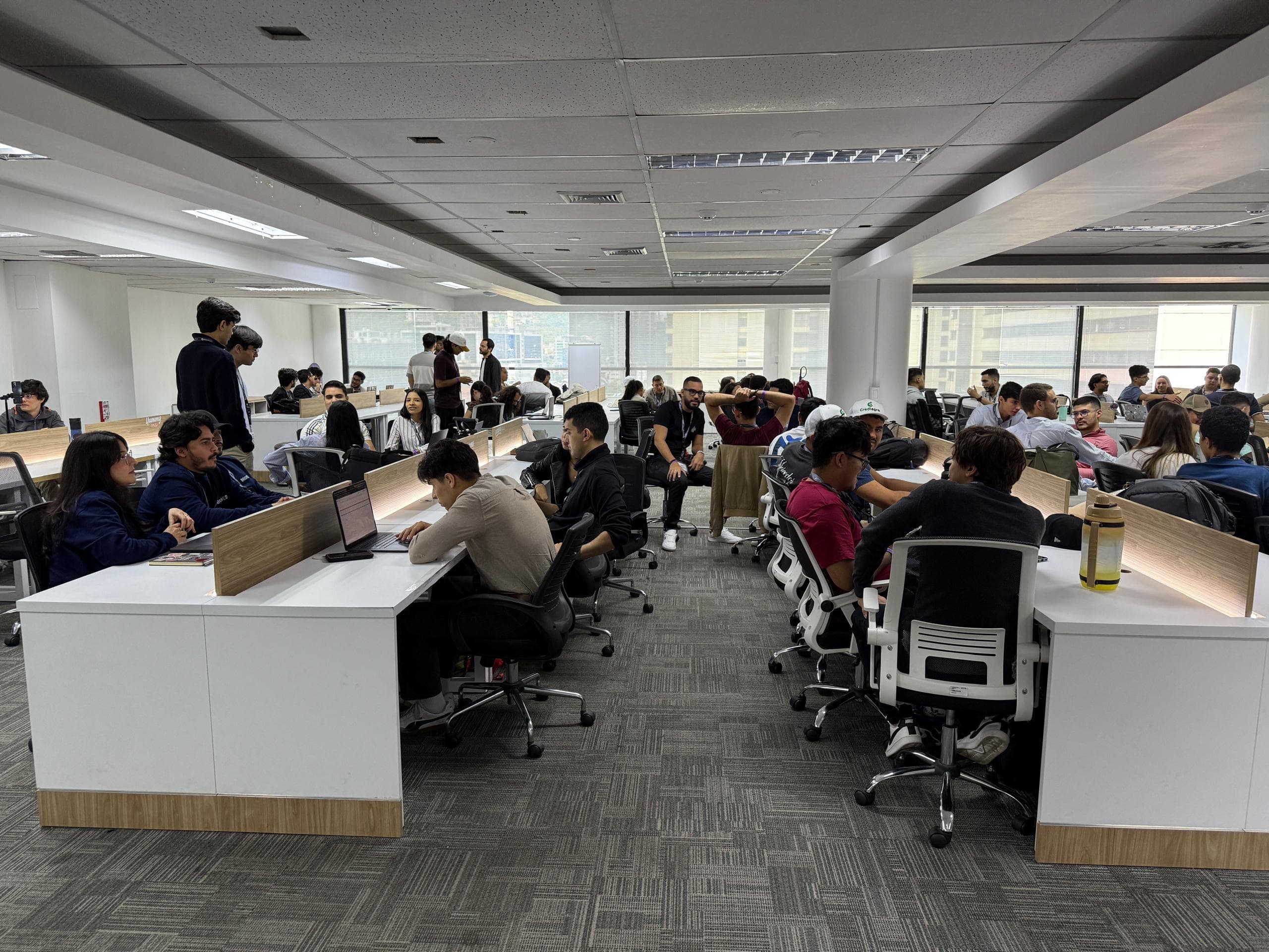 Estudiantes en AlegrIA