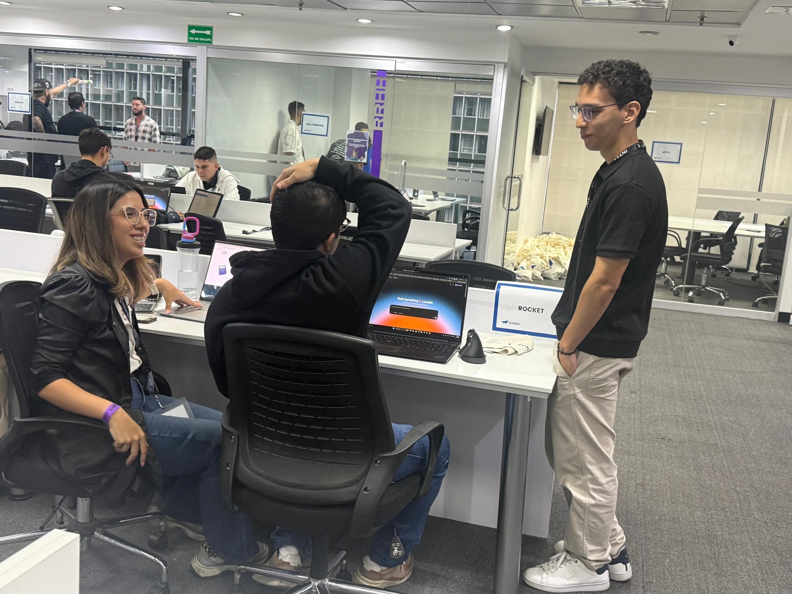 48 horas de construcción